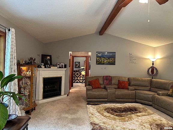 5th image of 12173 Foxcroft Dr