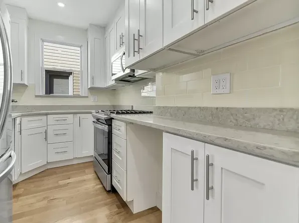 24-15 26th Street image 1 of 9