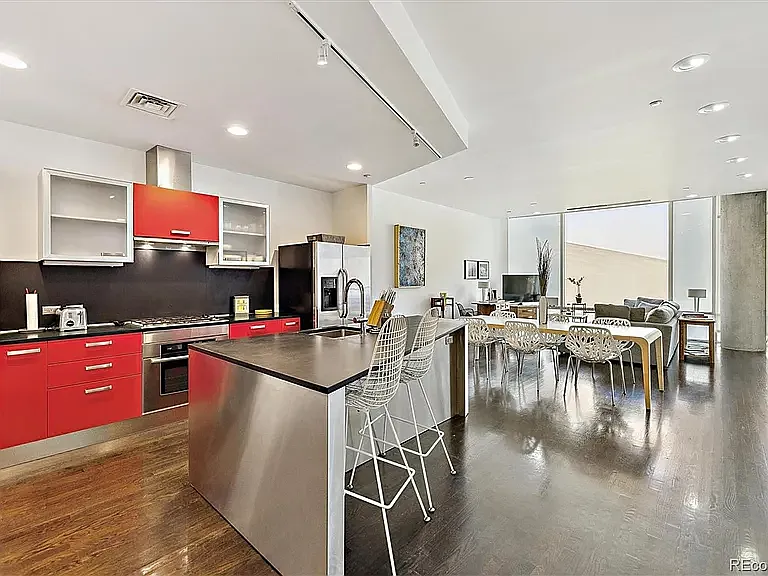 1200 Acoma St #303 — Photo 7