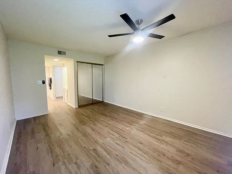 1050 E Ramon Rd #119 — Photo 8