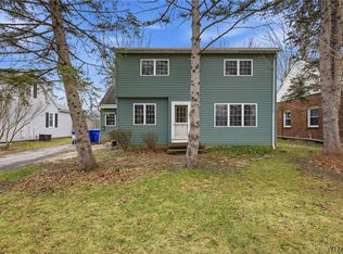 48 Century Dr, West Seneca, NY 14224