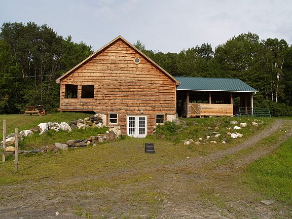 Gift Shop/Barn