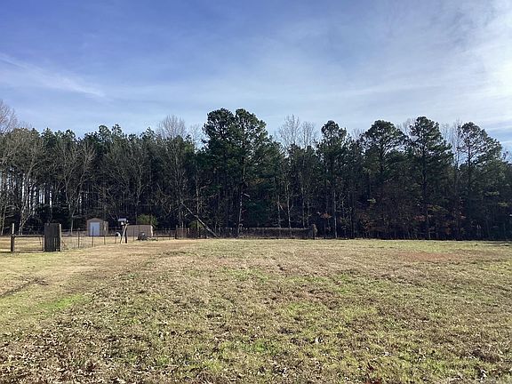 3rd image of 2361 Highway 19 N