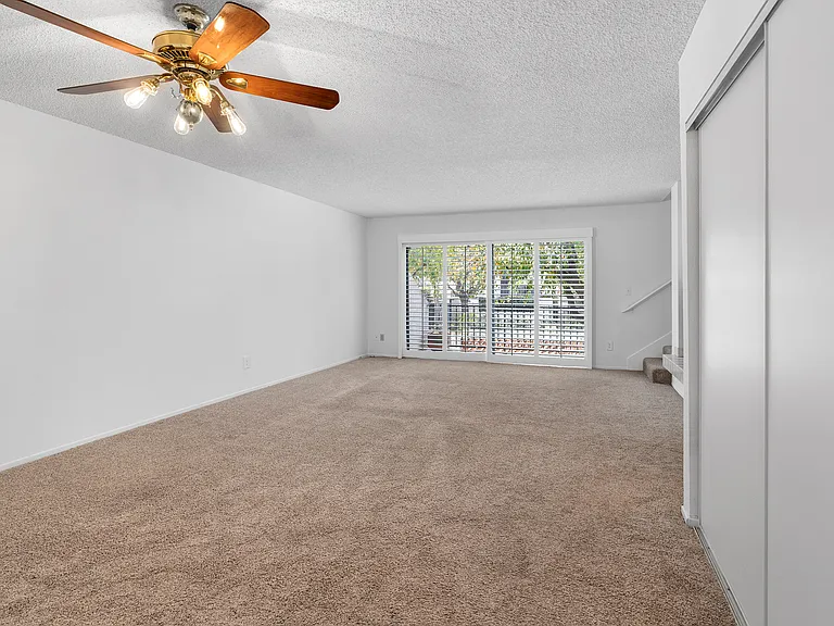 7137 Shoup Ave #31 — Photo 7