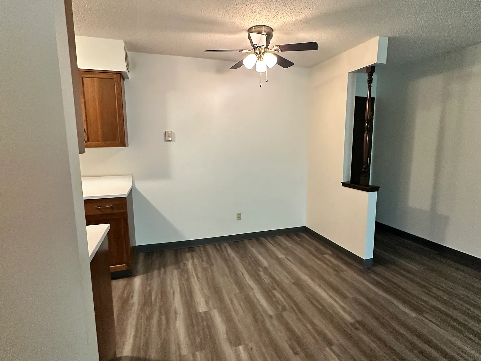 2 bed, 570 sqft, $885 — Photo 4