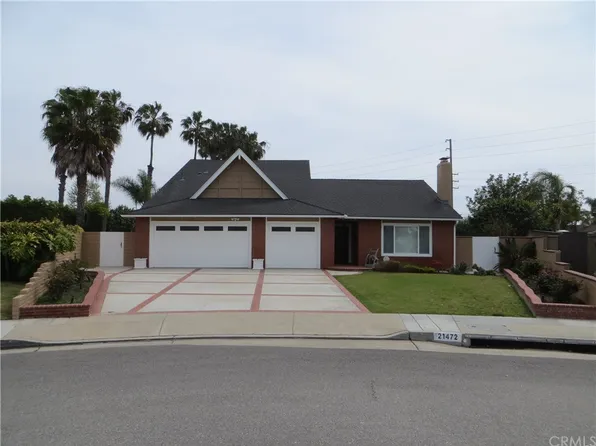 21472 Lemontree Ln, Huntington Beach, CA 92646
