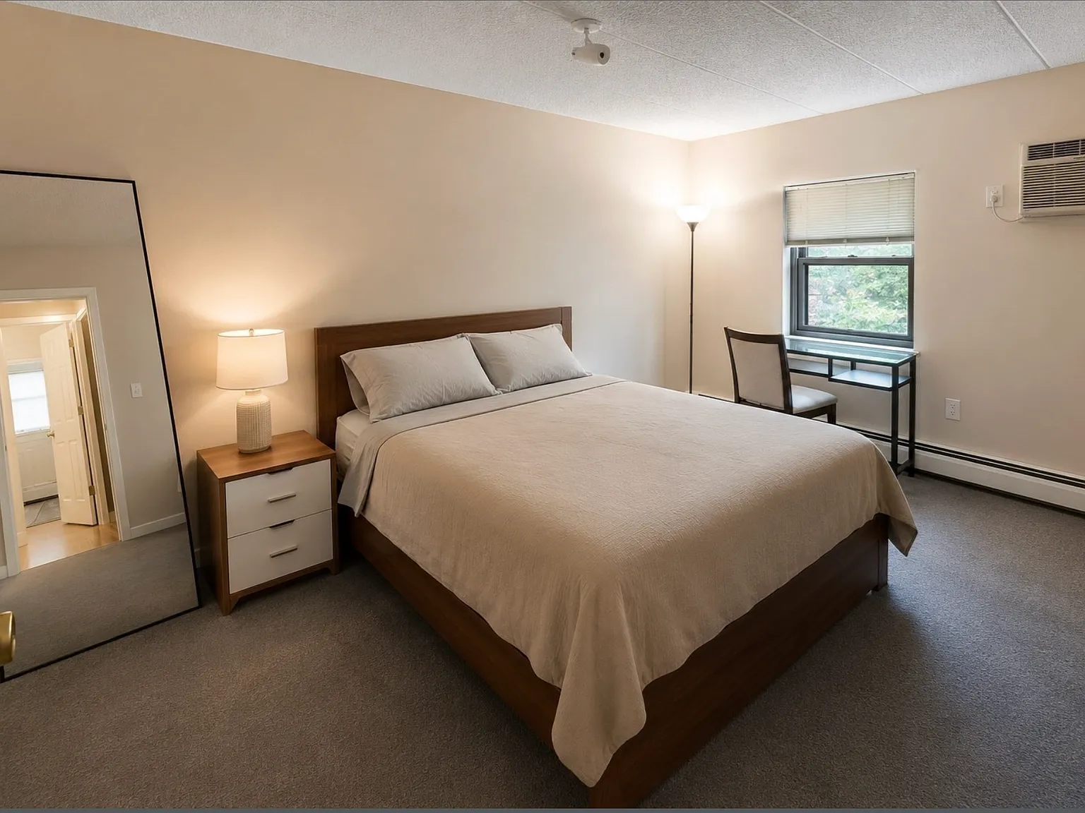 2 bed, 1003 sqft, $2,700 — Photo 3