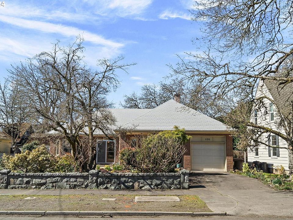 1st image of 151 SE 6th Ave