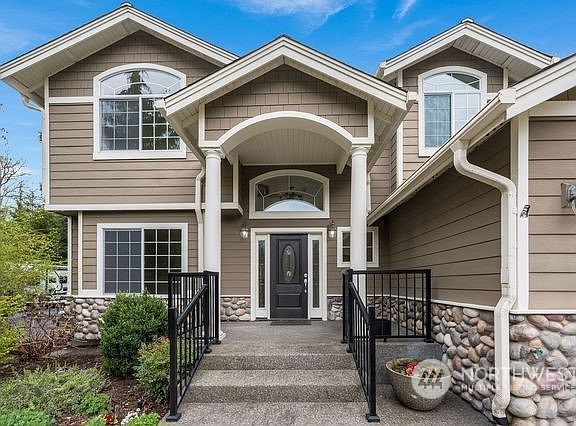 2nd image of 15646 Cox Avenue NW
