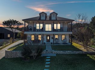 721 Rock Harbor Ct, Granbury, TX 76048
