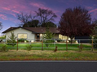 18249 E Collier Rd, Acampo, CA 95220