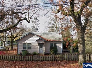 195 21st St SE, Salem, OR 97301