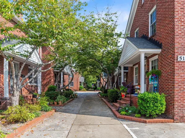 514 Broad St, New Bern, NC 28560