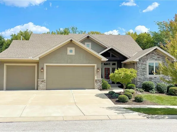 10408 W 132nd Pl, Overland Park, KS 66213