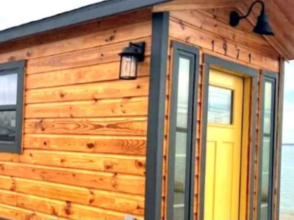 (undisclosed Address)