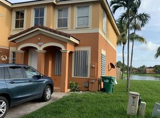 10920 SW 240th Ln, Homestead, FL 33032