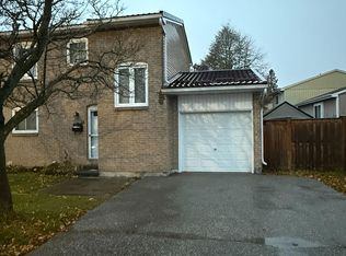 24 Medley Ln, Ajax, ON L1S3P6