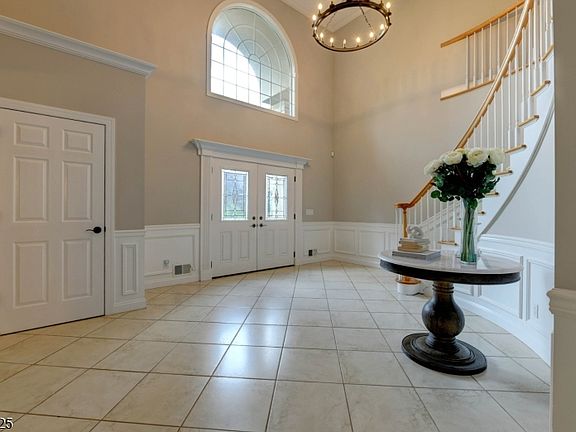 3rd image of 26 Liberty Court