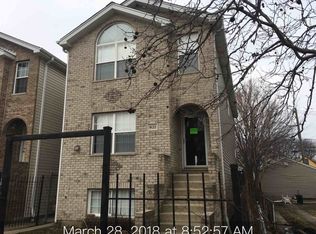 9122 S Greenwood Ave #2, Chicago, IL 60619