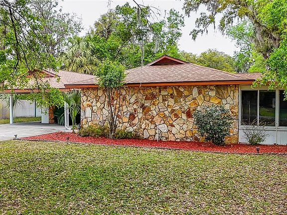 2nd image of 12 Spring Lake Way