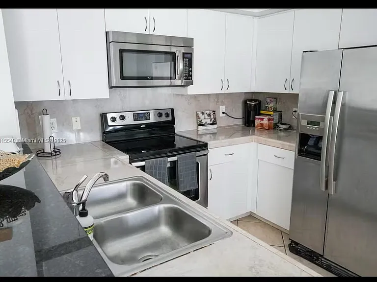 19601 E Country Club Dr #7203 — Photo 3