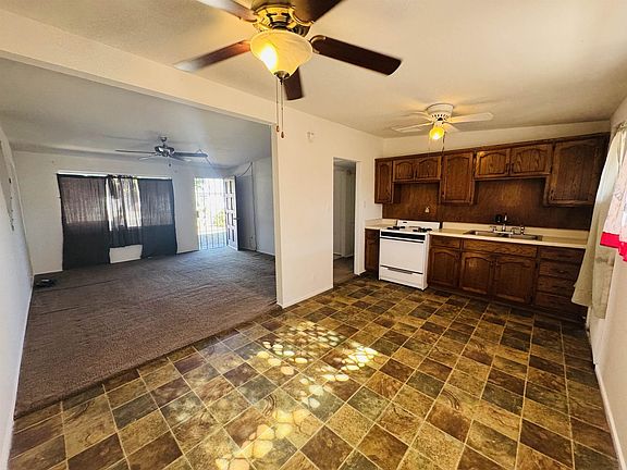 2nd image of 141 W 20th Pl