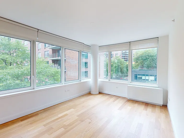 805 Columbus Ave #4A — Photo 1