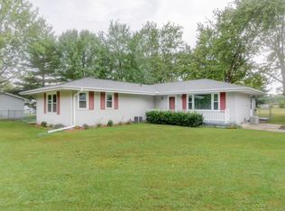 3600 E Fitzgerald Rd, Decatur, IL 62521