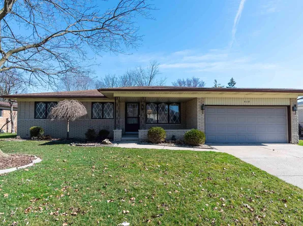 5118 Dayton Dr, Troy, MI 48085