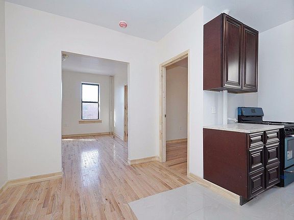 5th image of 1001 Saint Nicholas Ave APT 53