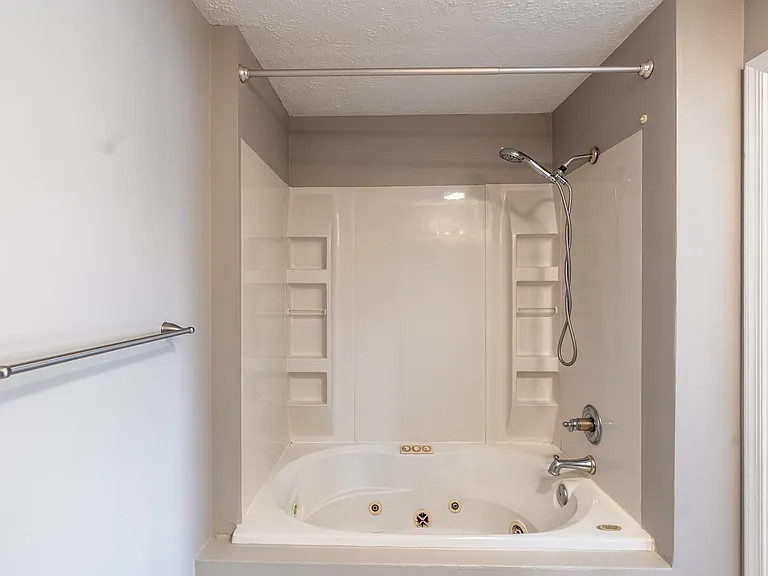 689 Winding Stream Way #101 — Photo 16