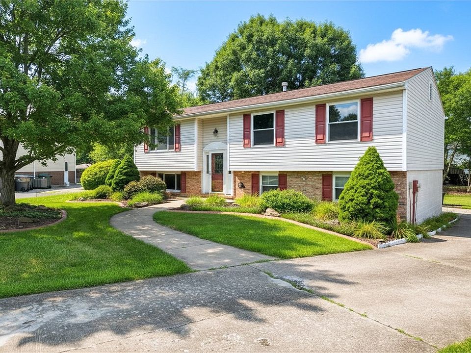 1st image of 313 Meadow Dr