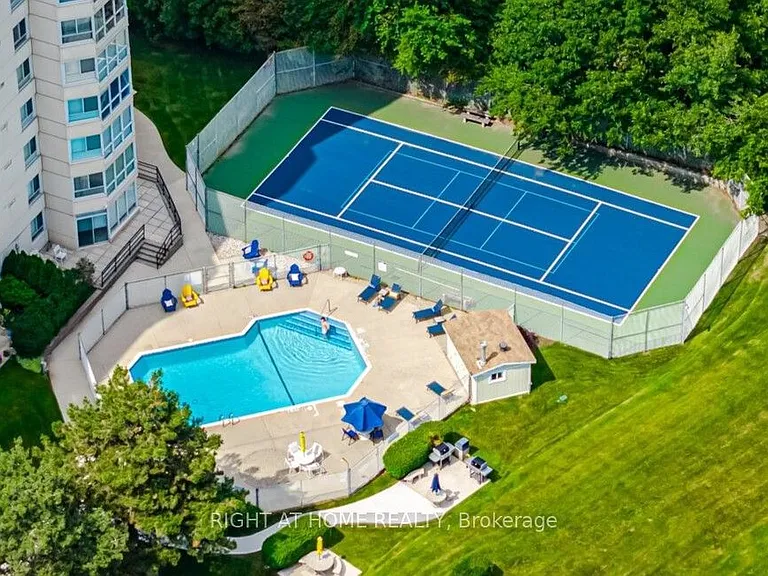 5280 Lakeshore Rd #1104 — Photo 30