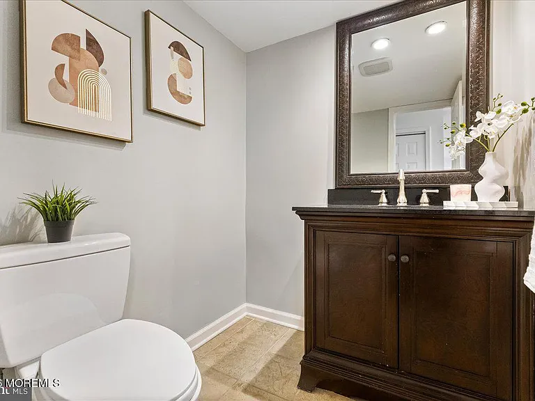 1 Fieldwood Ct — Photo 9