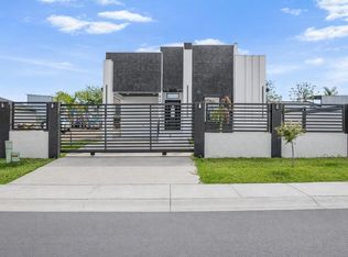 5409 Galicia Ln, Laredo, TX 78046