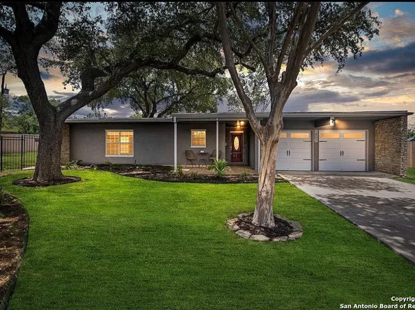 1802 Edgehill, San Antonio, TX 78209