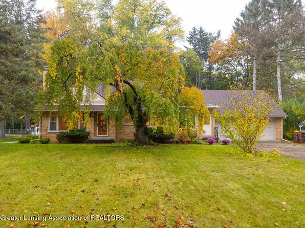 4591 Arrowhead Rd, Okemos, MI 48864