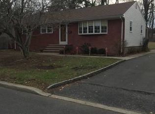 97 Bramhall Rd, Colonia, NJ 07067