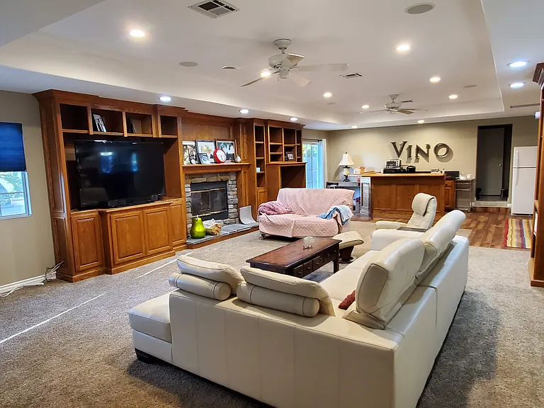 7455 Jola Dr — Photo 22