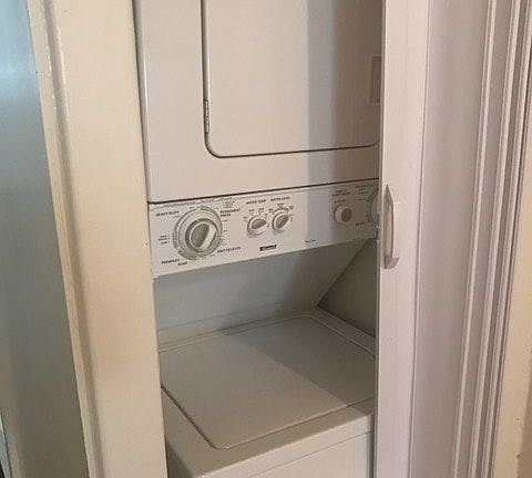 4th image of 4618 S Johnson St #4618