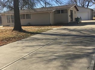 5322 Halsey St, Shawnee, KS 66216