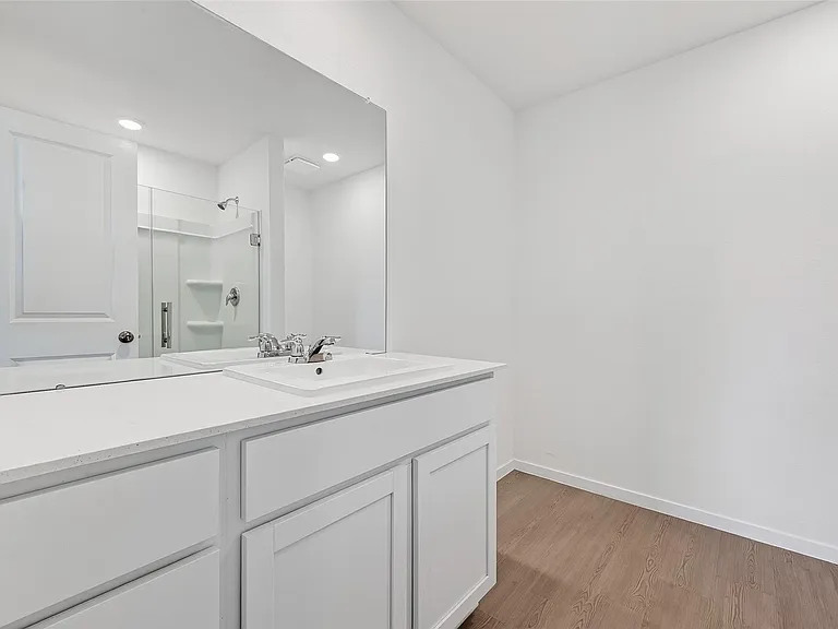 27703 Seascape Village Dr — Photo 12