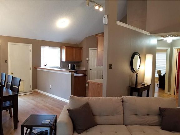 5th image of 2345 Havard Oak Dr
