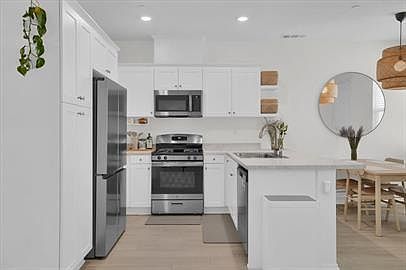 3rd image of 30478 Capetown Ln #30478