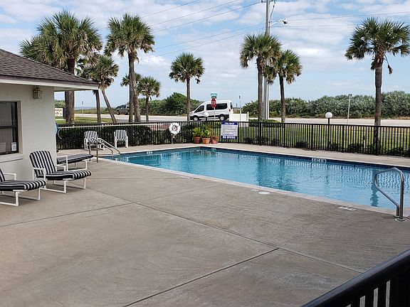 3rd image of 3100 Ocean Shore Blvd #407-1