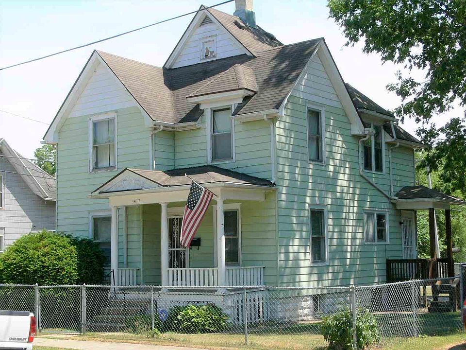 1st image of 1417 12th Ave