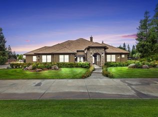 8575 N Purdue Ave, Clovis, CA