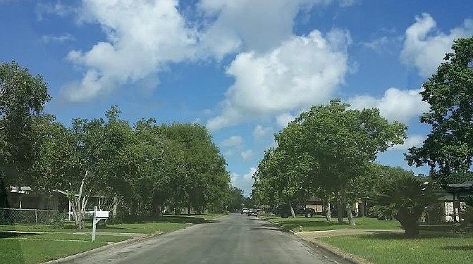 2nd image of 1811 Justice Dr