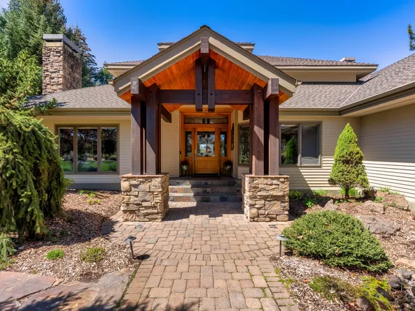 60350 Arnold Market Rd, Bend, OR 97702