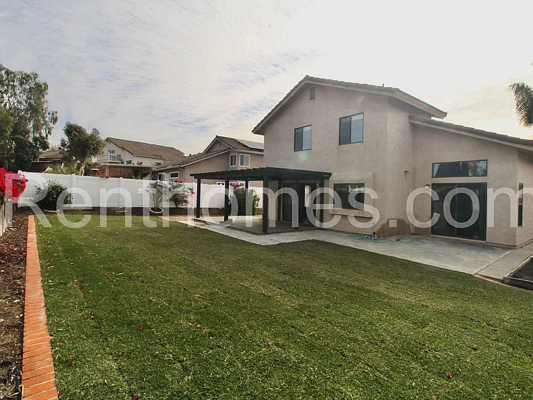 10928 Sunset Ridge Dr — Photo 28